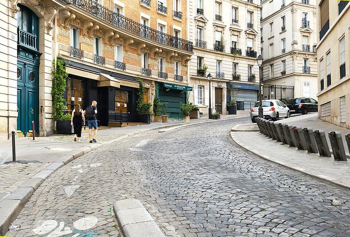 Paris 18e - immobilier - CENTURY 21 Les Abbesses - _rue_Lepic_n59_61_et_63