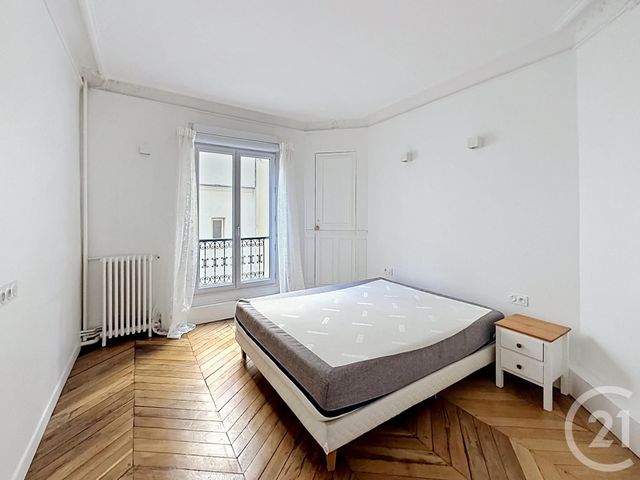Appartement F3 à vendre - 3 pièces - 62.22 m2 - PARIS - 75018 - ILE-DE-FRANCE - Century 21 Les Abbesses