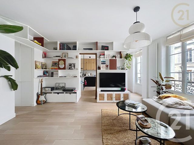 Appartement F4 à vendre - 3 pièces - 63.0 m2 - PARIS - 75018 - ILE-DE-FRANCE - Century 21 Les Abbesses
