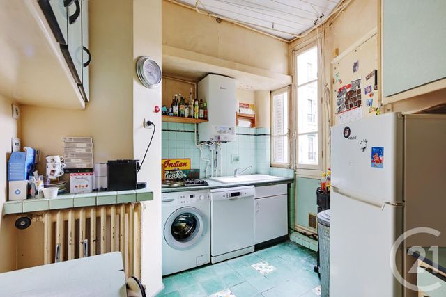 Appartement F4 à vendre - 4 pièces - 98.0 m2 - PARIS - 75018 - ILE-DE-FRANCE - Century 21 Les Abbesses