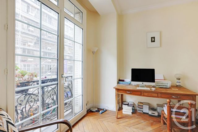 Appartement F4 à vendre - 4 pièces - 98.0 m2 - PARIS - 75018 - ILE-DE-FRANCE - Century 21 Les Abbesses