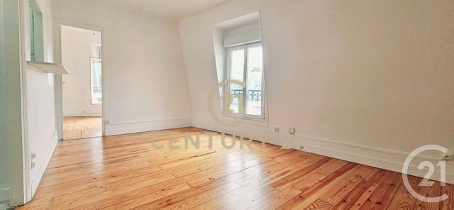 Appartement à vendre - 2 pièces - 30.51 m2 - PARIS - 75018 - ILE-DE-FRANCE - Century 21 Les Abbesses