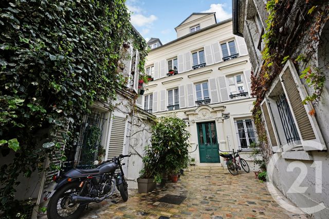 Appartement F2 à vendre - 2 pièces - 30.29 m2 - PARIS - 75018 - ILE-DE-FRANCE - Century 21 Les Abbesses
