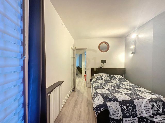 Appartement F2 à vendre - 2 pièces - 37.51 m2 - PARIS - 75018 - ILE-DE-FRANCE - Century 21 Les Abbesses