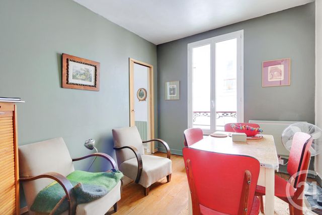 Appartement F2 à vendre - 2 pièces - 26.0 m2 - PARIS - 75018 - ILE-DE-FRANCE - Century 21 Les Abbesses