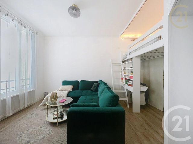 Appartement F1 à vendre - 1 pièce - 26.11 m2 - PARIS - 75018 - ILE-DE-FRANCE - Century 21 Les Abbesses