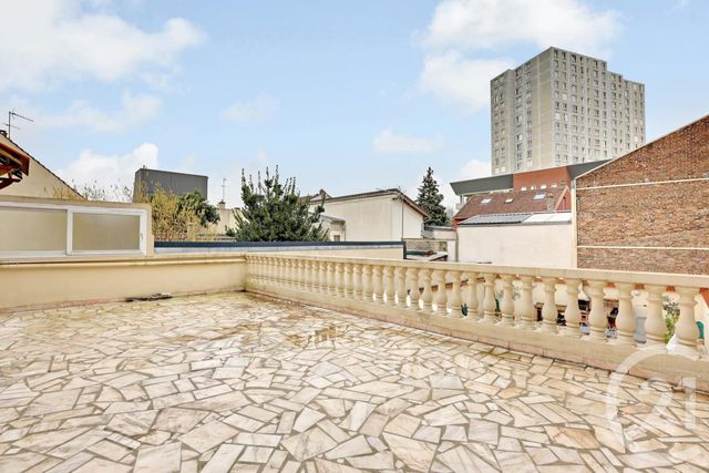 Afficher la photo en grand maison à vendre - 9 pièces - 220.09 m2 - BAGNOLET - 93 - ILE-DE-FRANCE - Century 21 Les Abbesses