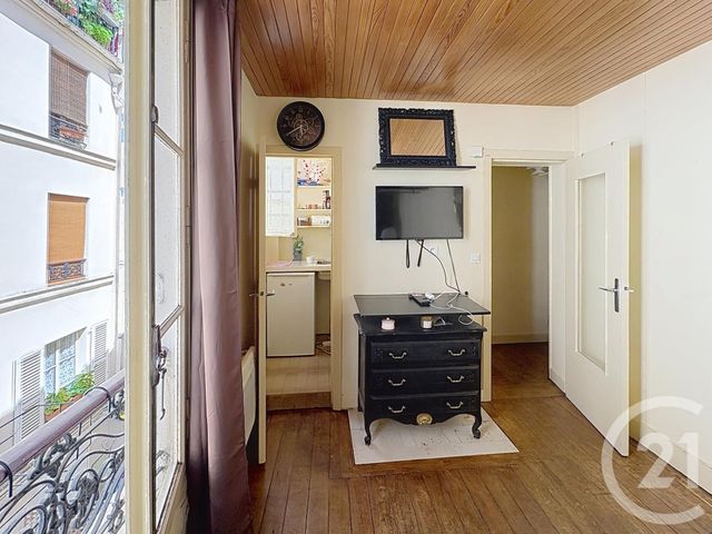 Appartement F1 à vendre - 1 pièce - 24.0 m2 - PARIS - 75018 - ILE-DE-FRANCE - Century 21 Les Abbesses