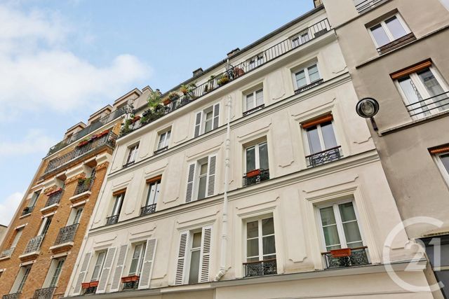 Appartement F1 à vendre - 1 pièce - 24.0 m2 - PARIS - 75018 - ILE-DE-FRANCE - Century 21 Les Abbesses