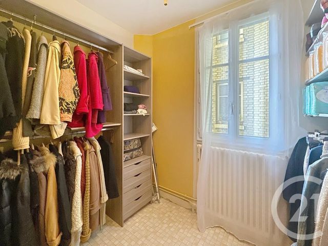 Appartement F3 à vendre - 4 pièces - 80.0 m2 - PARIS - 75018 - ILE-DE-FRANCE - Century 21 Les Abbesses