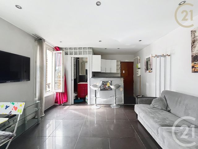 Afficher la photo en grand Appartement F1 à vendre - 1 pièce - 23.16 m2 - PARIS - 75018 - ILE-DE-FRANCE - Century 21 Les Abbesses