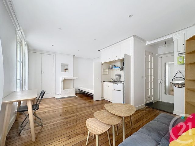Appartement F1 à vendre - 1 pièce - 23.02 m2 - PARIS - 75018 - ILE-DE-FRANCE - Century 21 Les Abbesses