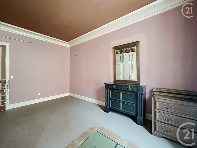 Appartement F3 à vendre - 3 pièces - 54.0 m2 - PARIS - 75018 - ILE-DE-FRANCE - Century 21 Les Abbesses