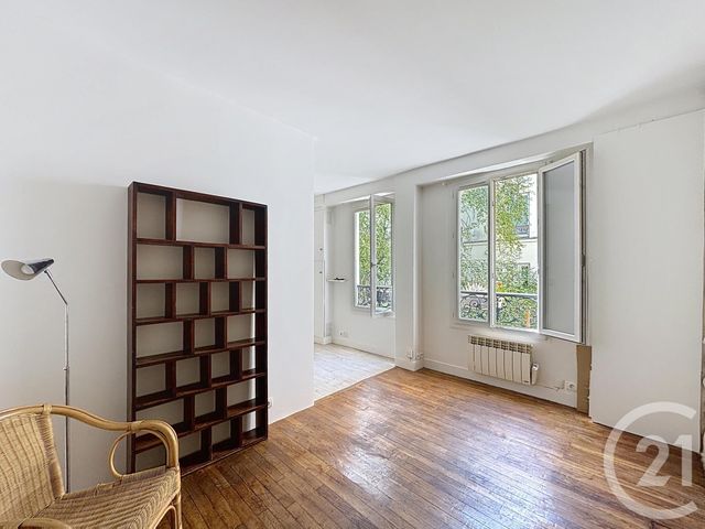 Afficher la photo en grand Appartement F2 à vendre - 2 pièces - 21.0 m2 - PARIS - 75018 - ILE-DE-FRANCE - Century 21 Les Abbesses