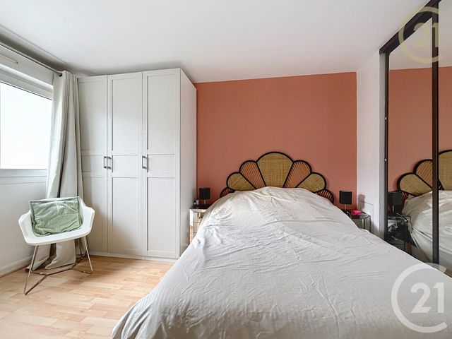 Appartement F2 à vendre - 2 pièces - 54.0 m2 - LEVALLOIS PERRET - 92 - ILE-DE-FRANCE - Century 21 Les Abbesses