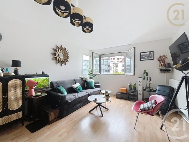 Appartement F2 à vendre - 2 pièces - 54.0 m2 - LEVALLOIS PERRET - 92 - ILE-DE-FRANCE - Century 21 Les Abbesses