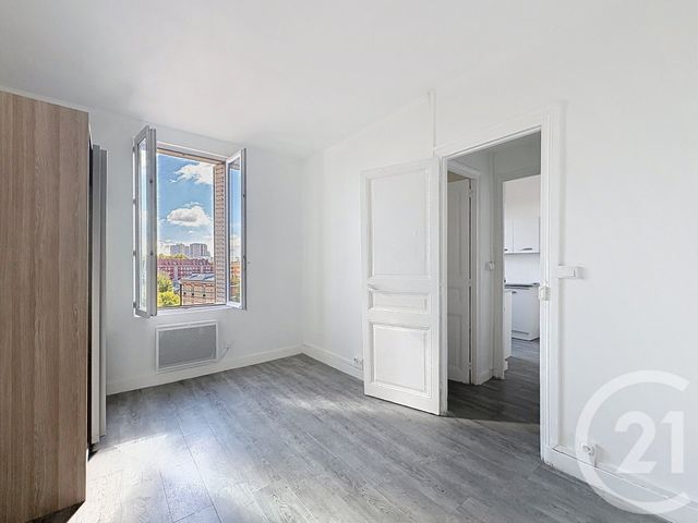 Appartement F1 à vendre - 1 pièce - 23.0 m2 - ST OUEN - 93 - ILE-DE-FRANCE - Century 21 Les Abbesses