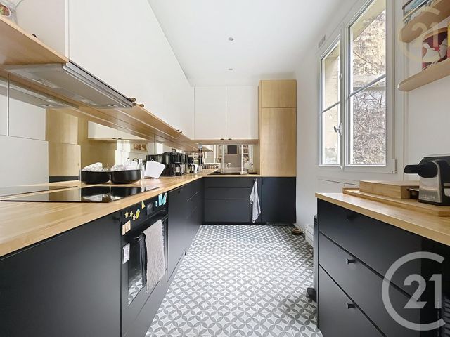 Appartement F5 à vendre - 5 pièces - 104.0 m2 - LEVALLOIS PERRET - 92 - ILE-DE-FRANCE - Century 21 Les Abbesses