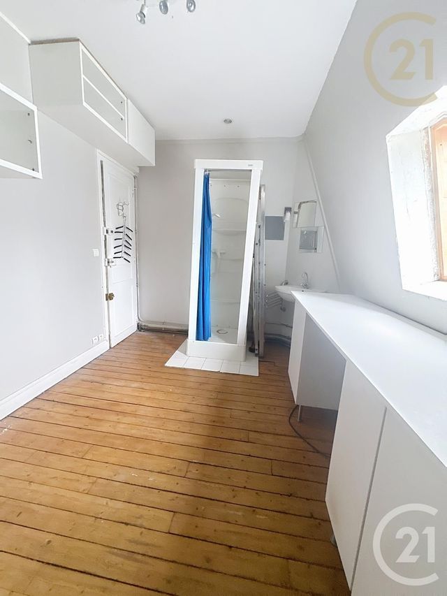 Chambre à vendre - 1 pièce - 8.15 m2 - PARIS - 75017 - ILE-DE-FRANCE - Century 21 Les Abbesses