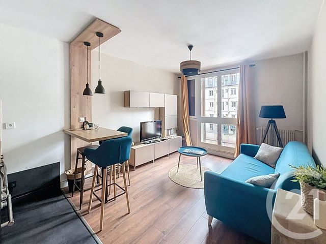 Appartement F1 à vendre - 1 pièce - 25.5 m2 - PARIS - 75018 - ILE-DE-FRANCE - Century 21 Les Abbesses