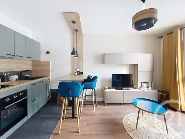 Appartement F1 à vendre - 1 pièce - 25.5 m2 - PARIS - 75018 - ILE-DE-FRANCE - Century 21 Les Abbesses