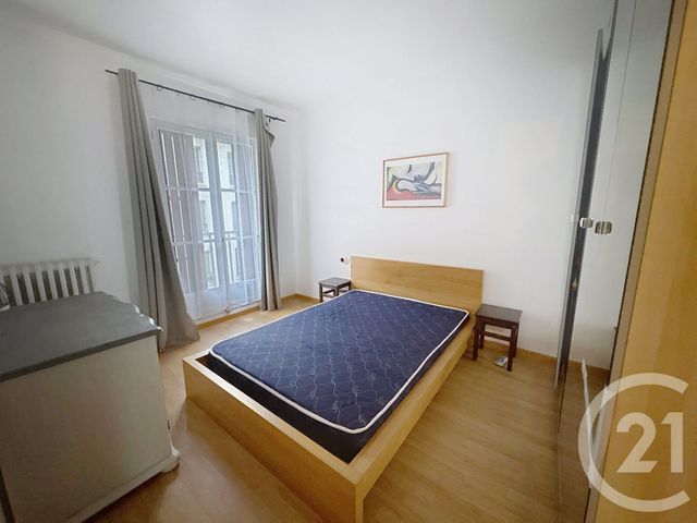 Appartement F3 bis à vendre - 3 pièces - 50.0 m2 - PARIS - 75009 - ILE-DE-FRANCE - Century 21 Les Abbesses