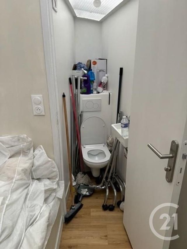 Appartement F4 à vendre - 4 pièces - 74.0 m2 - AUBERVILLIERS - 93 - ILE-DE-FRANCE - Century 21 Les Abbesses