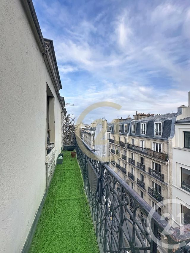 Appartement F2 à vendre - 2 pièces - 50.0 m2 - PARIS - 75017 - ILE-DE-FRANCE - Century 21 Les Abbesses