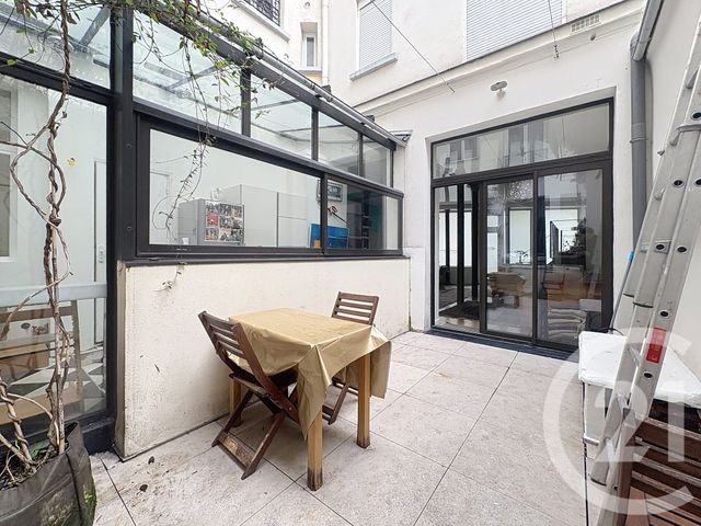 Appartement Loft à vendre - 6 pièces - 155.0 m2 - PARIS - 75018 - ILE-DE-FRANCE - Century 21 Les Abbesses