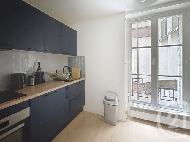Appartement F2 à vendre - 2 pièces - 43.0 m2 - PARIS - 75018 - ILE-DE-FRANCE - Century 21 Les Abbesses