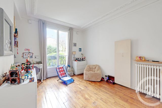 Appartement F4 à vendre - 4 pièces - 102.0 m2 - PARIS - 75018 - ILE-DE-FRANCE - Century 21 Les Abbesses