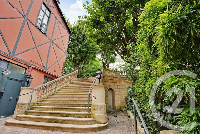 Appartement F4 à vendre - 4 pièces - 102.0 m2 - PARIS - 75018 - ILE-DE-FRANCE - Century 21 Les Abbesses