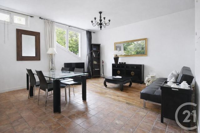 Appartement F2 à vendre - 2 pièces - 45.0 m2 - PARIS - 75018 - ILE-DE-FRANCE - Century 21 Les Abbesses