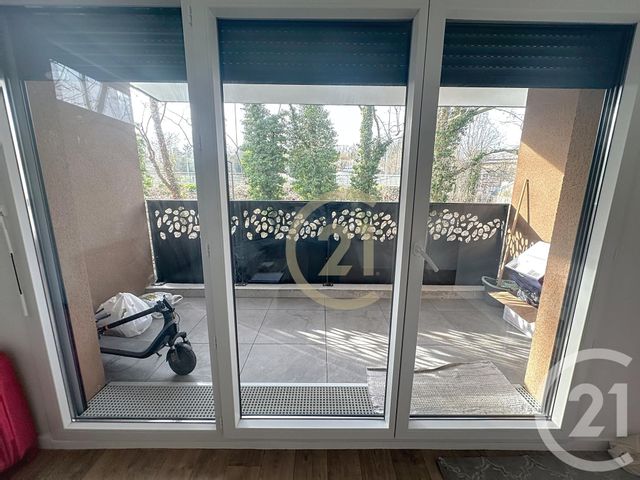 Appartement F3 à vendre - 3 pièces - 58.78 m2 - MONTREUIL - 93 - ILE-DE-FRANCE - Century 21 Les Abbesses