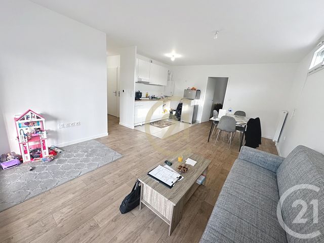Appartement F3 à vendre - 3 pièces - 58.78 m2 - MONTREUIL - 93 - ILE-DE-FRANCE - Century 21 Les Abbesses