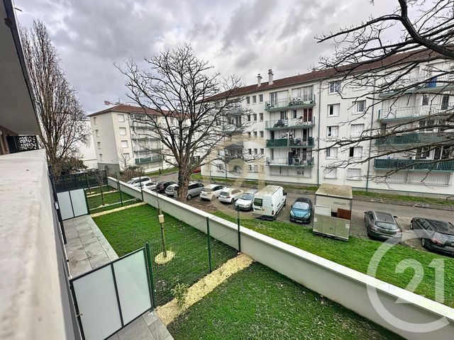 Appartement F2 à vendre - 2 pièces - 41.75 m2 - MONTREUIL - 93 - ILE-DE-FRANCE - Century 21 Les Abbesses