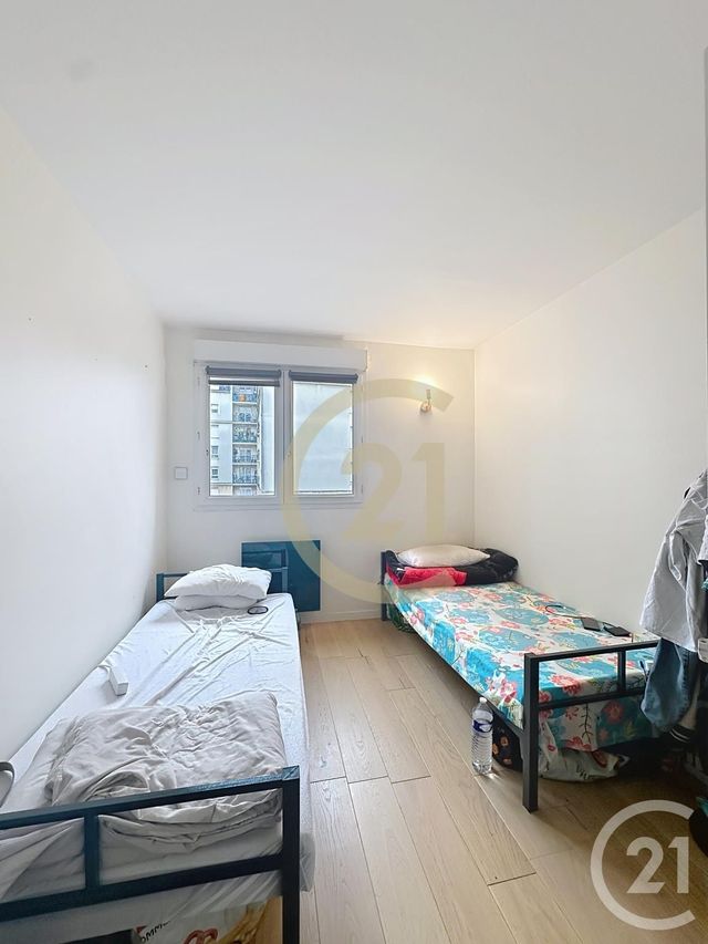 Appartement F4 à vendre - 4 pièces - 76.91 m2 - DUGNY - 93 - ILE-DE-FRANCE - Century 21 Les Abbesses