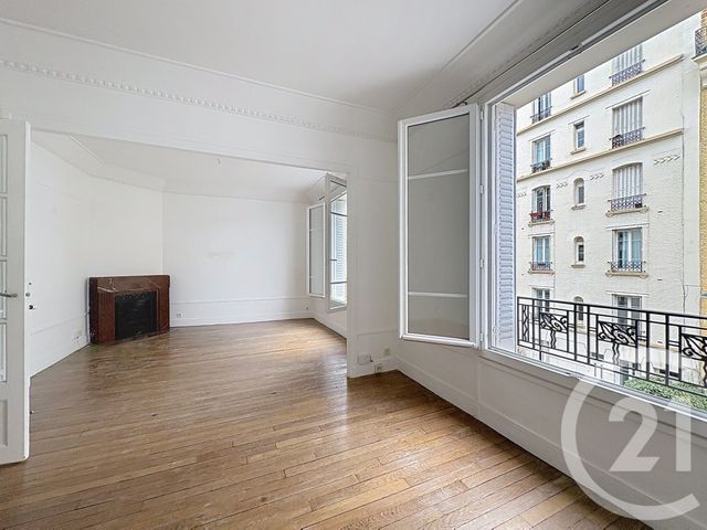 Appartement F2 à vendre - 2 pièces - 55.0 m2 - BOULOGNE BILLANCOURT - 92 - ILE-DE-FRANCE - Century 21 Les Abbesses