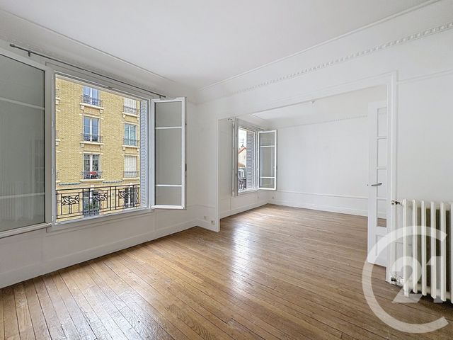 Appartement F2 à vendre - 2 pièces - 55.0 m2 - BOULOGNE BILLANCOURT - 92 - ILE-DE-FRANCE - Century 21 Les Abbesses