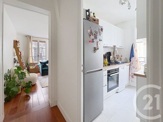 Appartement F4 à vendre - 4 pièces - 62.0 m2 - PARIS - 75018 - ILE-DE-FRANCE - Century 21 Les Abbesses
