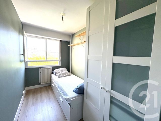 Appartement F3 à vendre - 3 pièces - 53.0 m2 - PARIS - 75018 - ILE-DE-FRANCE - Century 21 Les Abbesses