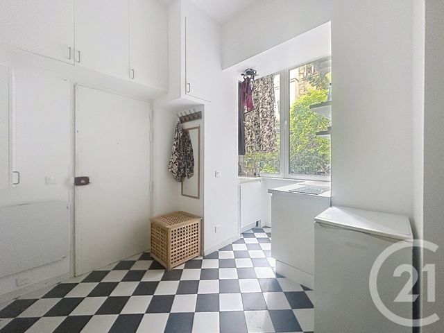 Appartement F1 à vendre - 1 pièce - 15.5 m2 - PARIS - 75009 - ILE-DE-FRANCE - Century 21 Les Abbesses