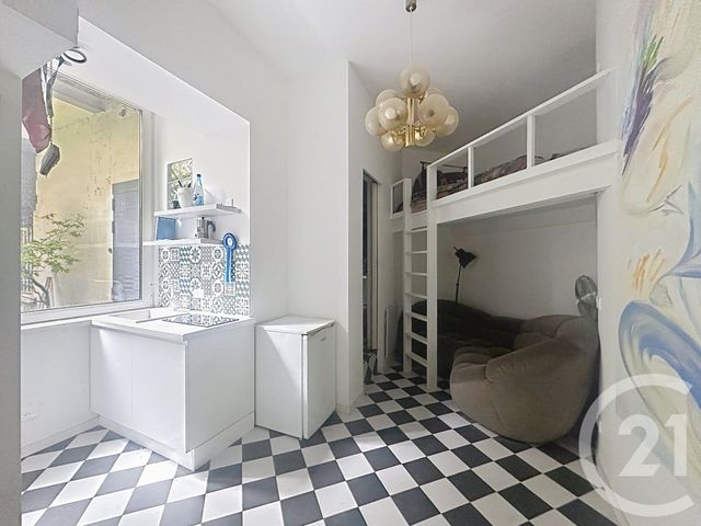 Appartement F1 à vendre - 1 pièce - 15.5 m2 - PARIS - 75009 - ILE-DE-FRANCE - Century 21 Les Abbesses