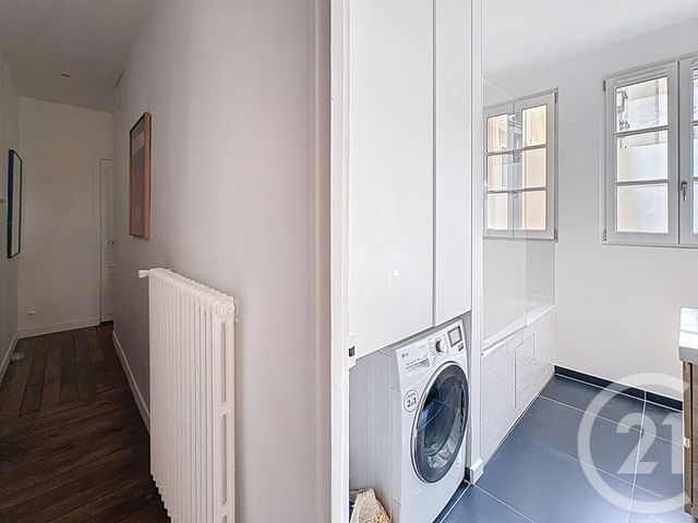 Appartement à vendre - 4 pièces - 77.0 m2 - PARIS - 75018 - ILE-DE-FRANCE - Century 21 Les Abbesses