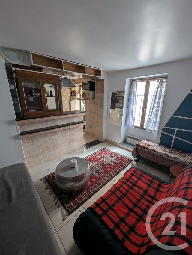 Appartement F1 à vendre - 1 pièce - 16.0 m2 - PARIS - 75018 - ILE-DE-FRANCE - Century 21 Les Abbesses