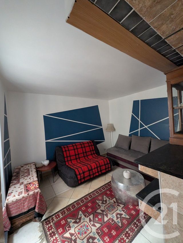 Appartement F1 à vendre - 1 pièce - 16.0 m2 - PARIS - 75018 - ILE-DE-FRANCE - Century 21 Les Abbesses