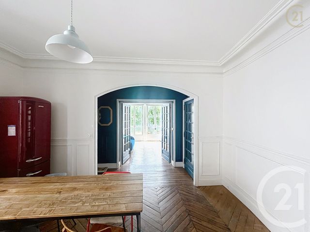 Appartement F4 à vendre - 4 pièces - 65.0 m2 - PARIS - 75018 - ILE-DE-FRANCE - Century 21 Les Abbesses