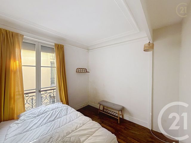 Appartement F4 à vendre - 4 pièces - 65.0 m2 - PARIS - 75018 - ILE-DE-FRANCE - Century 21 Les Abbesses