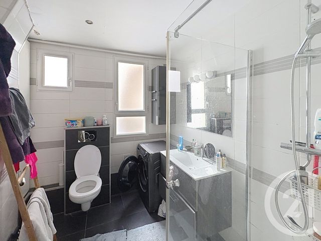 Appartement F4 à vendre - 4 pièces - 73.0 m2 - PARIS - 75018 - ILE-DE-FRANCE - Century 21 Les Abbesses