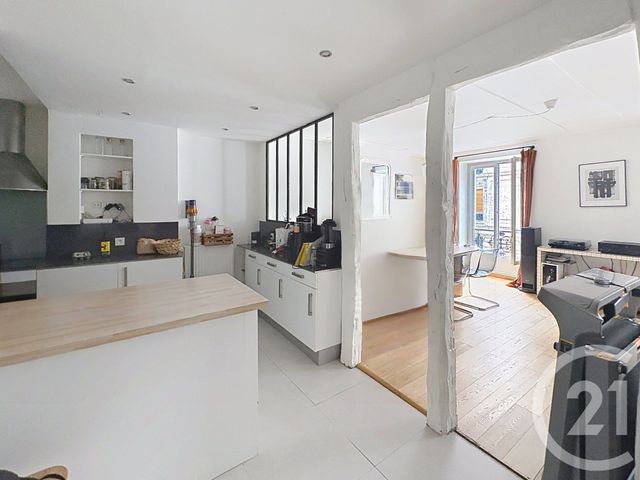 Appartement F4 à vendre - 4 pièces - 73.0 m2 - PARIS - 75018 - ILE-DE-FRANCE - Century 21 Les Abbesses